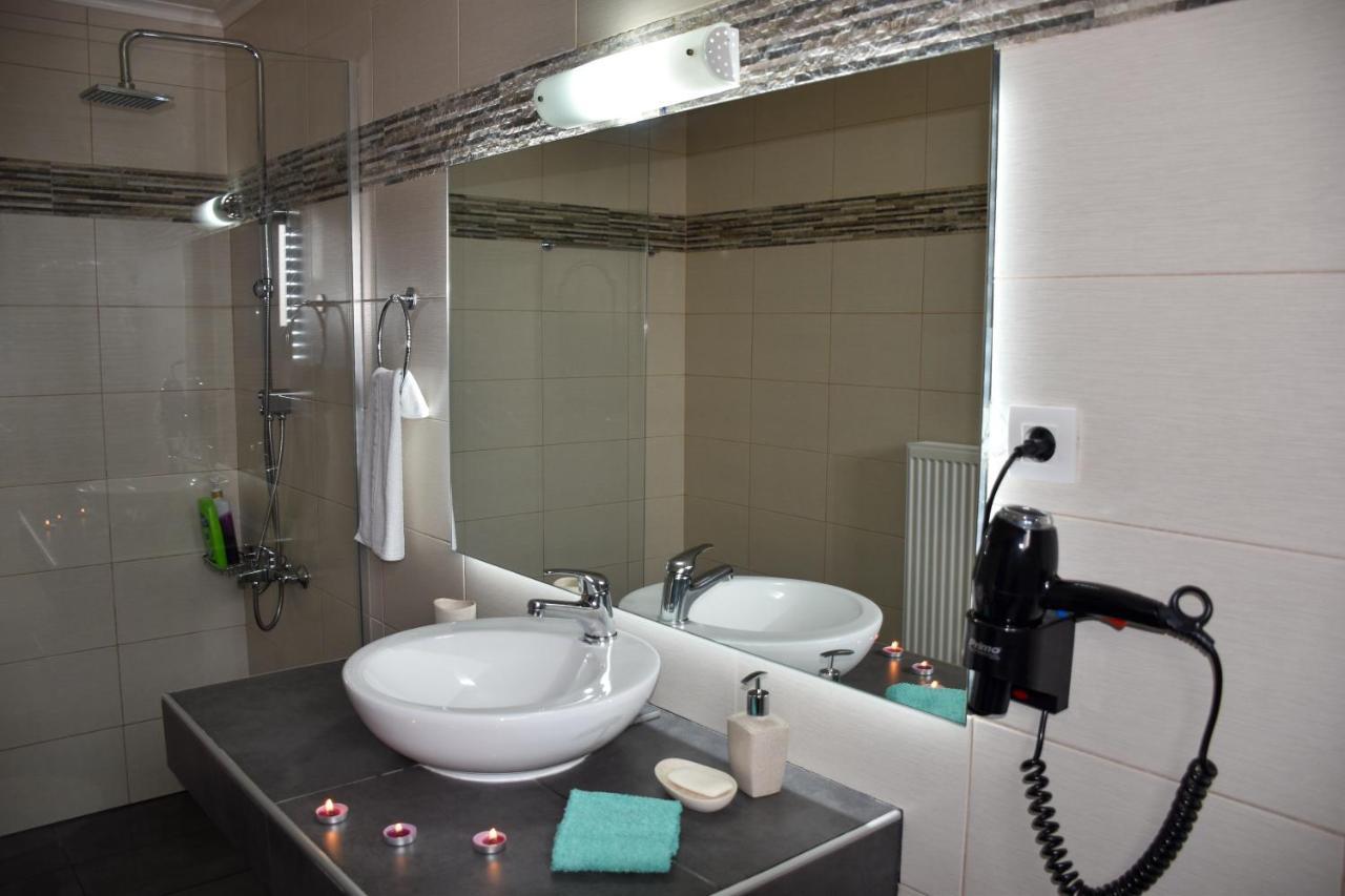 Apartment Madares Anopolis